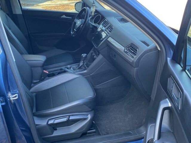 Синий Фольксваген Тигуан, объемом двигателя 2 л и пробегом 160 тыс. км за 15900 $, фото 11 на Automoto.ua