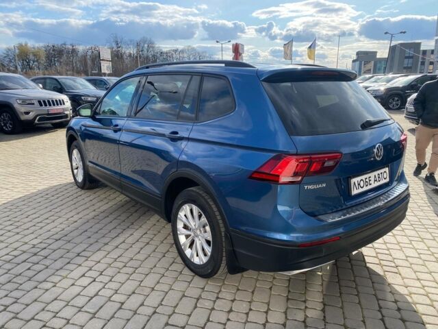Синий Фольксваген Тигуан, объемом двигателя 2 л и пробегом 142 тыс. км за 16900 $, фото 4 на Automoto.ua