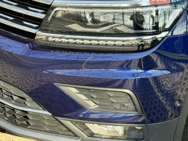 Синій Фольксваген Тігуан, об'ємом двигуна 1.97 л та пробігом 108 тис. км за 29500 $, фото 4 на Automoto.ua