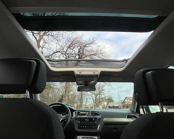 Синій Фольксваген Тігуан, об'ємом двигуна 1.98 л та пробігом 76 тис. км за 19500 $, фото 22 на Automoto.ua