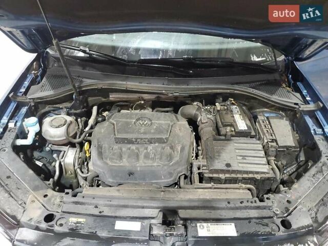 Синий Фольксваген Тигуан, объемом двигателя 1.98 л и пробегом 123 тыс. км за 3600 $, фото 11 на Automoto.ua