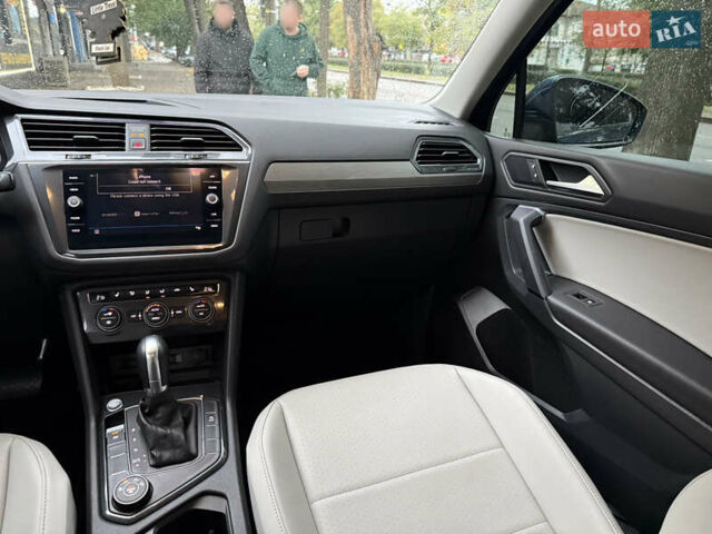 Синий Фольксваген Тигуан, объемом двигателя 1.98 л и пробегом 103 тыс. км за 18999 $, фото 35 на Automoto.ua