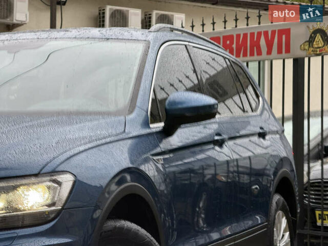 Синий Фольксваген Тигуан, объемом двигателя 1.98 л и пробегом 103 тыс. км за 18999 $, фото 4 на Automoto.ua