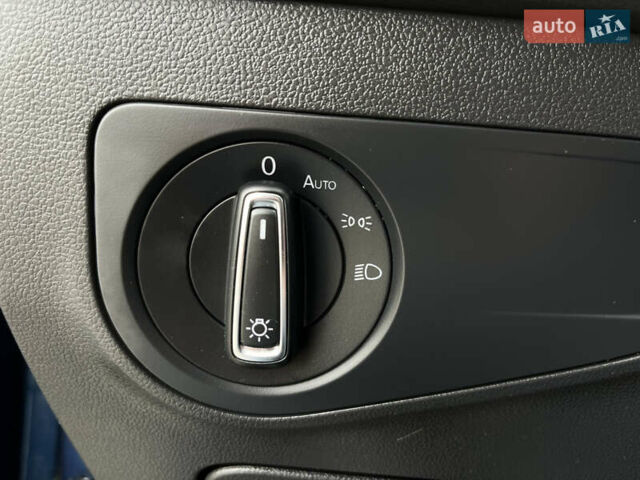 Синій Фольксваген Тігуан, об'ємом двигуна 2 л та пробігом 120 тис. км за 18500 $, фото 22 на Automoto.ua