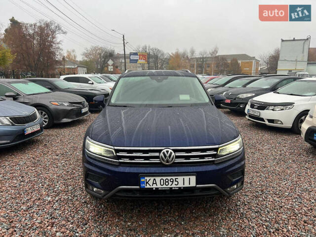 Синий Фольксваген Тигуан, объемом двигателя 1.98 л и пробегом 234 тыс. км за 26500 $, фото 2 на Automoto.ua