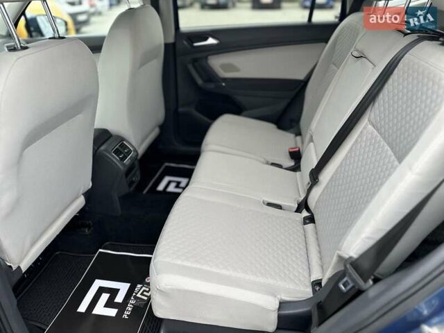 Синий Фольксваген Тигуан, объемом двигателя 2 л и пробегом 152 тыс. км за 16500 $, фото 20 на Automoto.ua