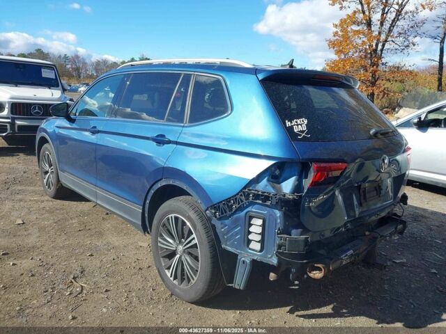 Синий Фольксваген Тигуан, объемом двигателя 2 л и пробегом 137 тыс. км за 12200 $, фото 5 на Automoto.ua