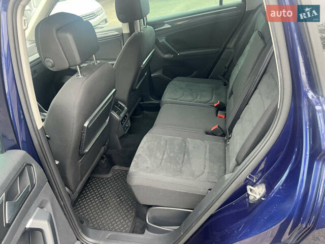 Синій Фольксваген Тігуан, об'ємом двигуна 1.98 л та пробігом 124 тис. км за 26372 $, фото 7 на Automoto.ua