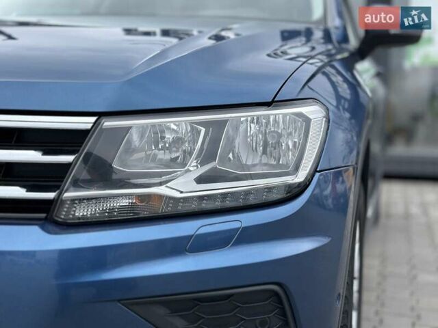 Синий Фольксваген Тигуан, объемом двигателя 2 л и пробегом 152 тыс. км за 16500 $, фото 5 на Automoto.ua
