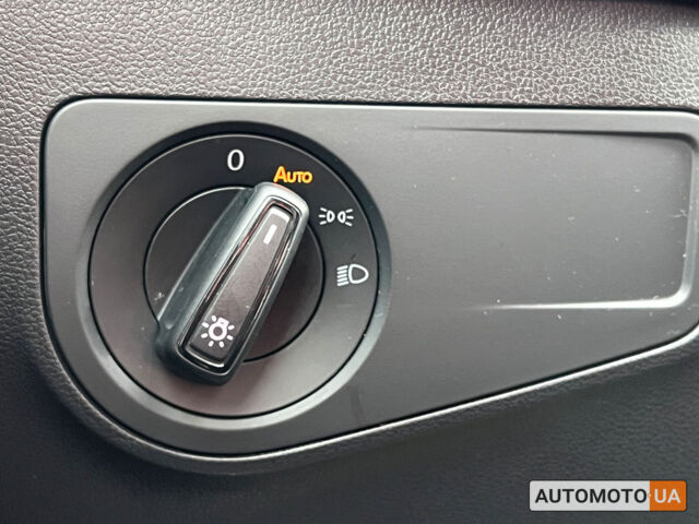 Синій Фольксваген Тігуан, об'ємом двигуна 2 л та пробігом 190 тис. км за 16900 $, фото 16 на Automoto.ua