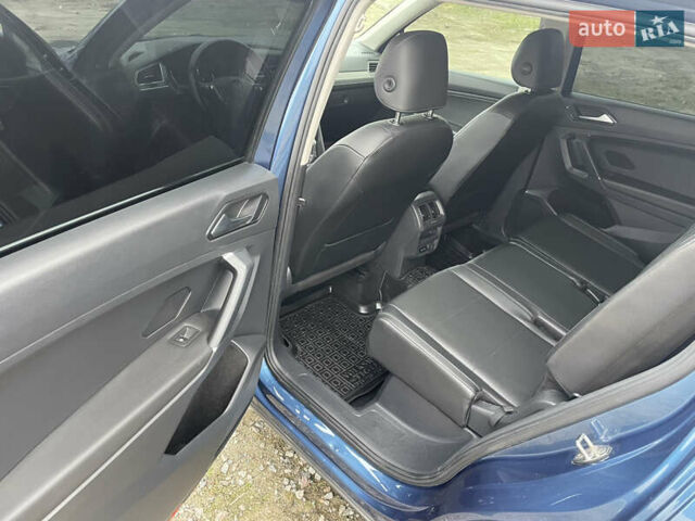 Синий Фольксваген Тигуан, объемом двигателя 1.98 л и пробегом 195 тыс. км за 14900 $, фото 11 на Automoto.ua