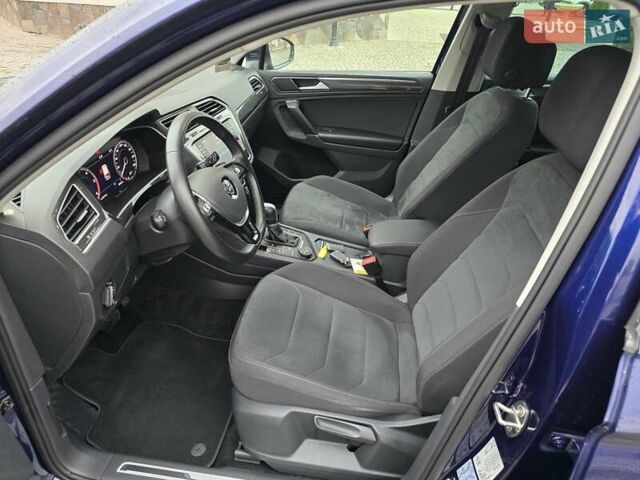 Синий Фольксваген Тигуан, объемом двигателя 2 л и пробегом 81 тыс. км за 27800 $, фото 19 на Automoto.ua