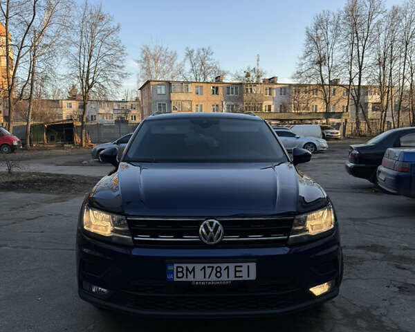 Синий Фольксваген Тигуан, объемом двигателя 1.97 л и пробегом 220 тыс. км за 20000 $, фото 2 на Automoto.ua