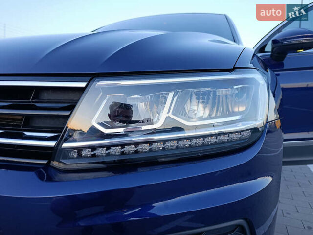 Синий Фольксваген Тигуан, объемом двигателя 1.98 л и пробегом 93 тыс. км за 27000 $, фото 17 на Automoto.ua