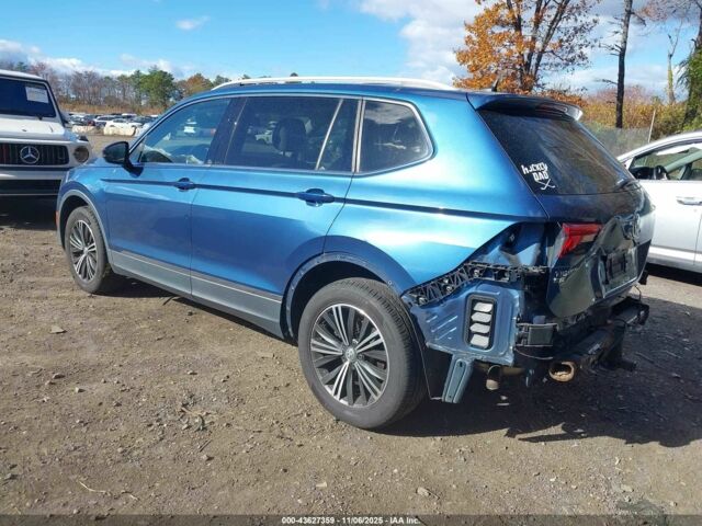 Синий Фольксваген Тигуан, объемом двигателя 2 л и пробегом 137 тыс. км за 12200 $, фото 2 на Automoto.ua