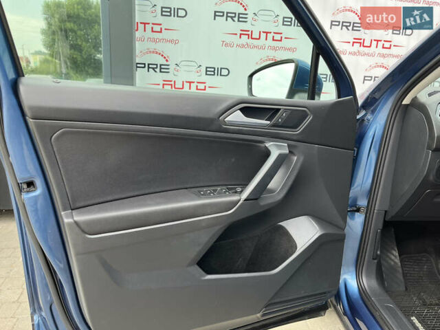 Синій Фольксваген Тігуан, об'ємом двигуна 2 л та пробігом 120 тис. км за 18500 $, фото 15 на Automoto.ua