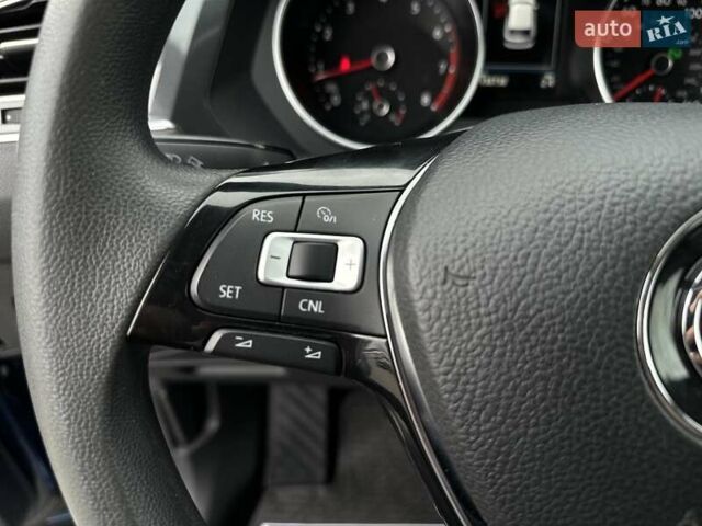 Синий Фольксваген Тигуан, объемом двигателя 2 л и пробегом 152 тыс. км за 16500 $, фото 34 на Automoto.ua