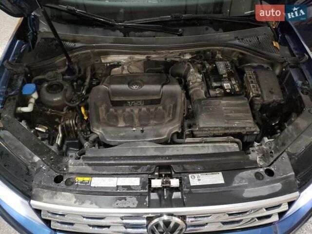 Синий Фольксваген Тигуан, объемом двигателя 1.98 л и пробегом 125 тыс. км за 4000 $, фото 11 на Automoto.ua