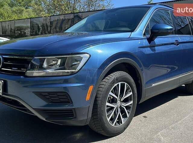 Синий Фольксваген Тигуан, объемом двигателя 1.98 л и пробегом 162 тыс. км за 16400 $, фото 6 на Automoto.ua