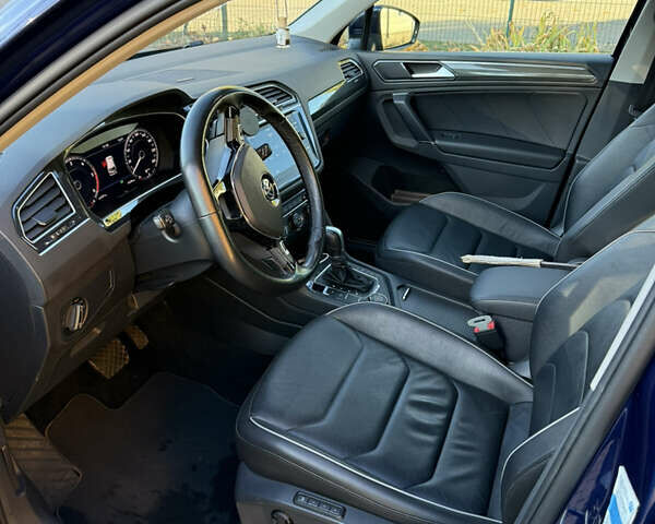 Синий Фольксваген Тигуан, объемом двигателя 2 л и пробегом 74 тыс. км за 30000 $, фото 10 на Automoto.ua