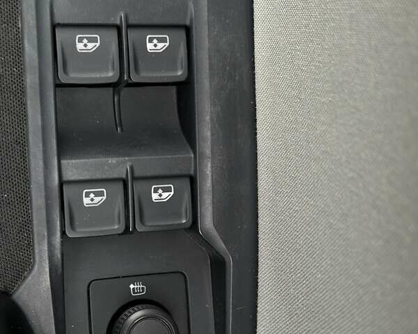 Синий Фольксваген Тигуан, объемом двигателя 2 л и пробегом 152 тыс. км за 16500 $, фото 25 на Automoto.ua