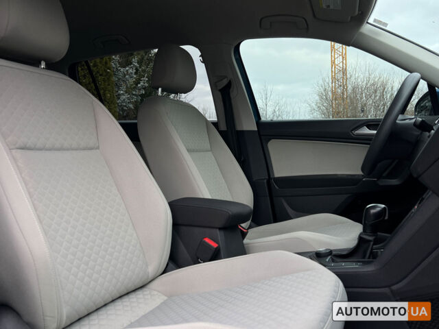 Синій Фольксваген Тігуан, об'ємом двигуна 2 л та пробігом 190 тис. км за 16900 $, фото 9 на Automoto.ua