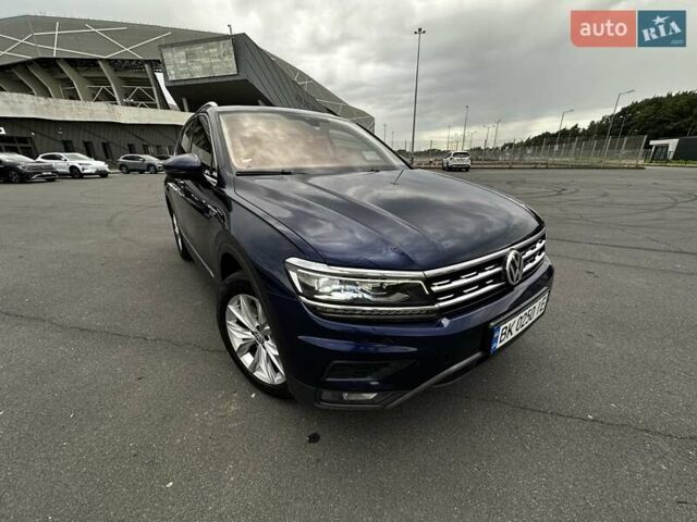 Синій Фольксваген Тігуан, об'ємом двигуна 1.98 л та пробігом 188 тис. км за 27700 $, фото 3 на Automoto.ua