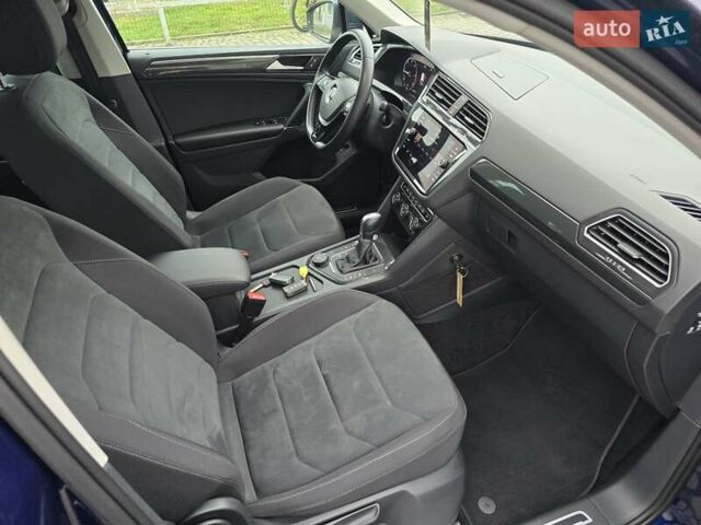 Синий Фольксваген Тигуан, объемом двигателя 2 л и пробегом 81 тыс. км за 27800 $, фото 42 на Automoto.ua