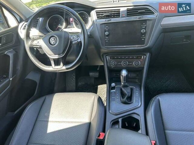 Синий Фольксваген Тигуан, объемом двигателя 1.98 л и пробегом 162 тыс. км за 16400 $, фото 10 на Automoto.ua