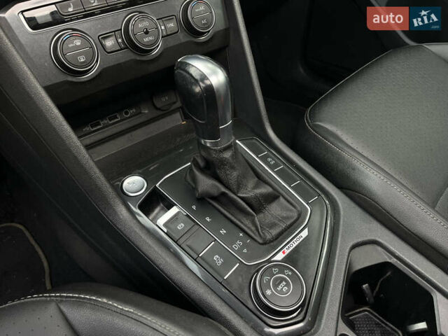 Синій Фольксваген Тігуан, об'ємом двигуна 1.98 л та пробігом 396 тис. км за 18900 $, фото 24 на Automoto.ua