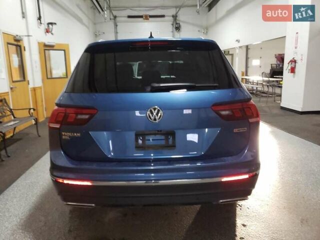 Синий Фольксваген Тигуан, объемом двигателя 1.98 л и пробегом 125 тыс. км за 4000 $, фото 5 на Automoto.ua