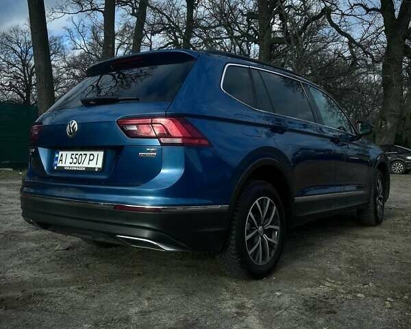 Синій Фольксваген Тігуан, об'ємом двигуна 1.98 л та пробігом 76 тис. км за 19500 $, фото 5 на Automoto.ua
