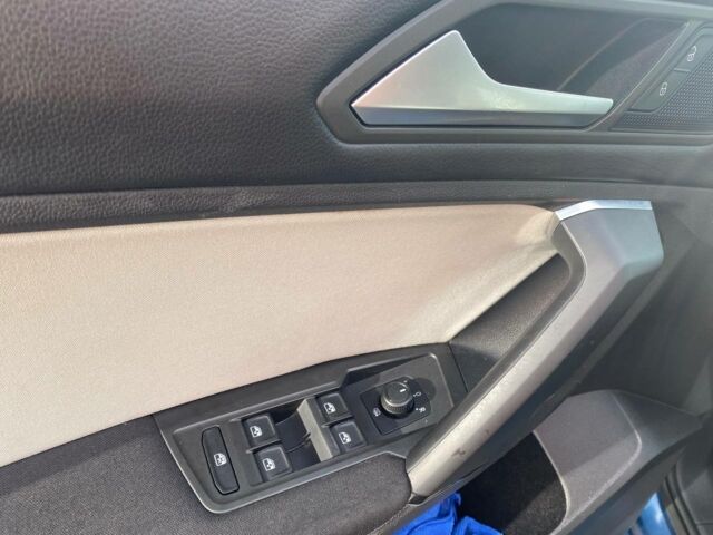 Синий Фольксваген Тигуан, объемом двигателя 2 л и пробегом 142 тыс. км за 16900 $, фото 11 на Automoto.ua