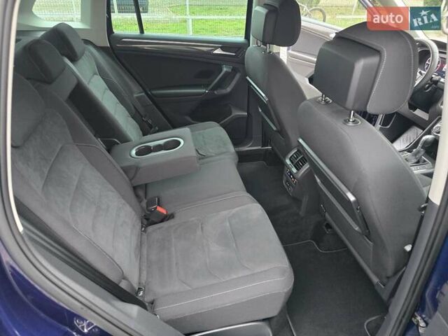 Синий Фольксваген Тигуан, объемом двигателя 2 л и пробегом 81 тыс. км за 27800 $, фото 48 на Automoto.ua