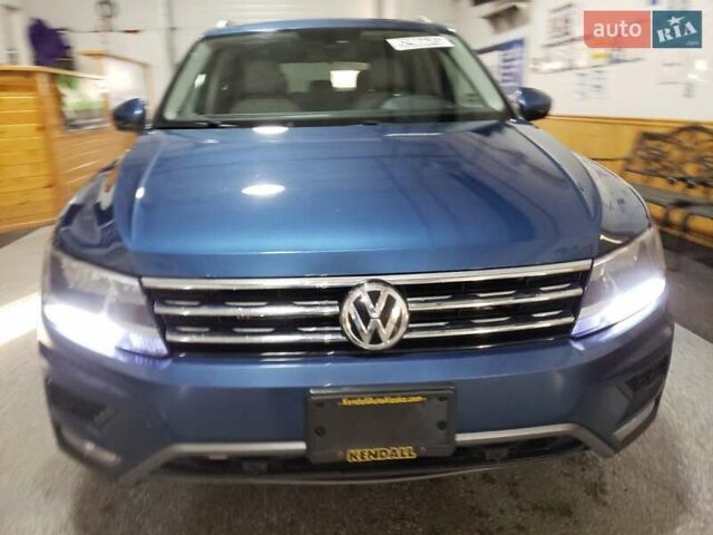 Синий Фольксваген Тигуан, объемом двигателя 1.98 л и пробегом 125 тыс. км за 4000 $, фото 4 на Automoto.ua