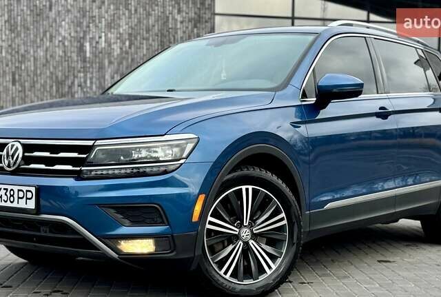 Синій Фольксваген Тігуан, об'ємом двигуна 2 л та пробігом 108 тис. км за 21700 $, фото 57 на Automoto.ua