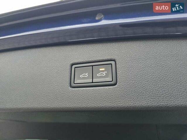 Синий Фольксваген Тигуан, объемом двигателя 2 л и пробегом 81 тыс. км за 27800 $, фото 51 на Automoto.ua