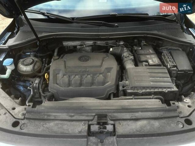 Синій Фольксваген Тігуан, об'ємом двигуна 1.98 л та пробігом 76 тис. км за 19500 $, фото 26 на Automoto.ua