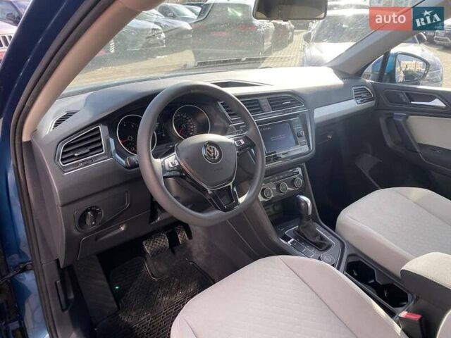 Синій Фольксваген Тігуан, об'ємом двигуна 2 л та пробігом 142 тис. км за 15300 $, фото 10 на Automoto.ua