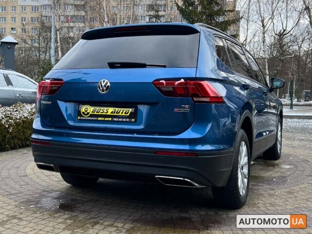 Синій Фольксваген Тігуан, об'ємом двигуна 2 л та пробігом 190 тис. км за 16900 $, фото 6 на Automoto.ua