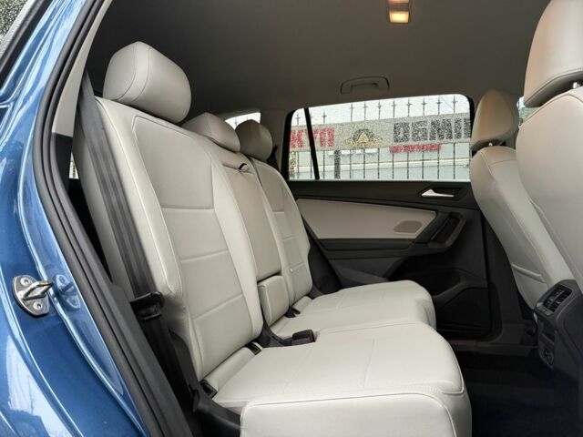 Синій Фольксваген Тігуан, об'ємом двигуна 2 л та пробігом 103 тис. км за 18999 $, фото 22 на Automoto.ua