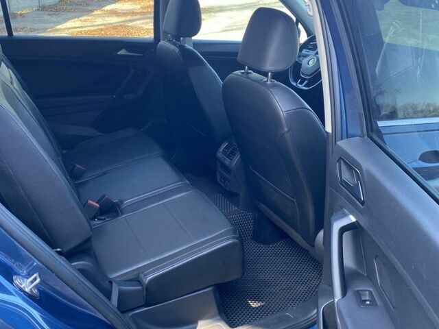 Синий Фольксваген Тигуан, объемом двигателя 2 л и пробегом 160 тыс. км за 15900 $, фото 14 на Automoto.ua