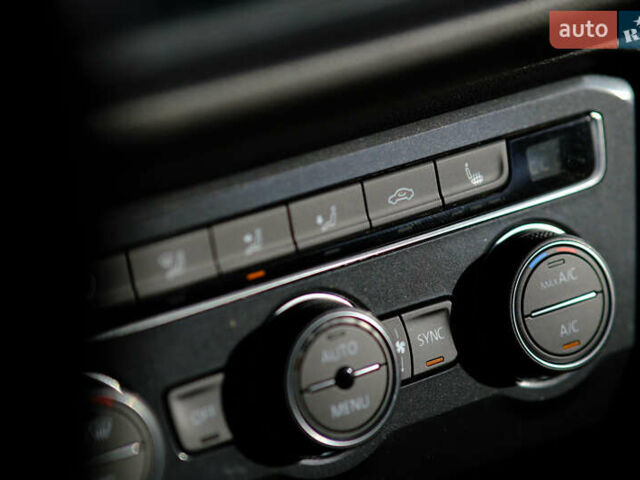 Синий Фольксваген Тигуан, объемом двигателя 1.98 л и пробегом 126 тыс. км за 18500 $, фото 17 на Automoto.ua