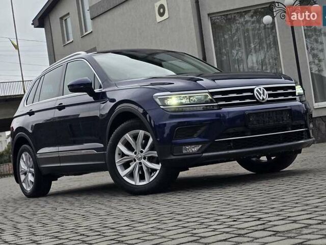 Синий Фольксваген Тигуан, объемом двигателя 2 л и пробегом 81 тыс. км за 27800 $, фото 1 на Automoto.ua