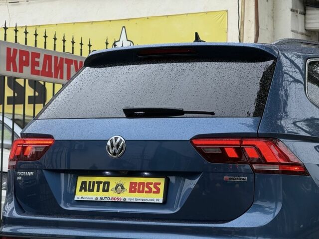 Синій Фольксваген Тігуан, об'ємом двигуна 2 л та пробігом 103 тис. км за 18999 $, фото 11 на Automoto.ua