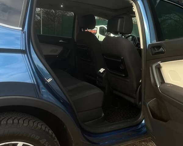 Синій Фольксваген Тігуан, об'ємом двигуна 1.98 л та пробігом 76 тис. км за 19500 $, фото 6 на Automoto.ua