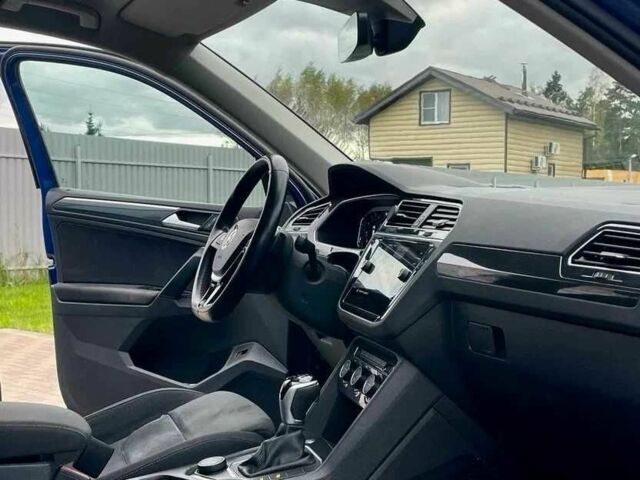 Синій Фольксваген Тігуан, об'ємом двигуна 2 л та пробігом 138 тис. км за 13500 $, фото 7 на Automoto.ua