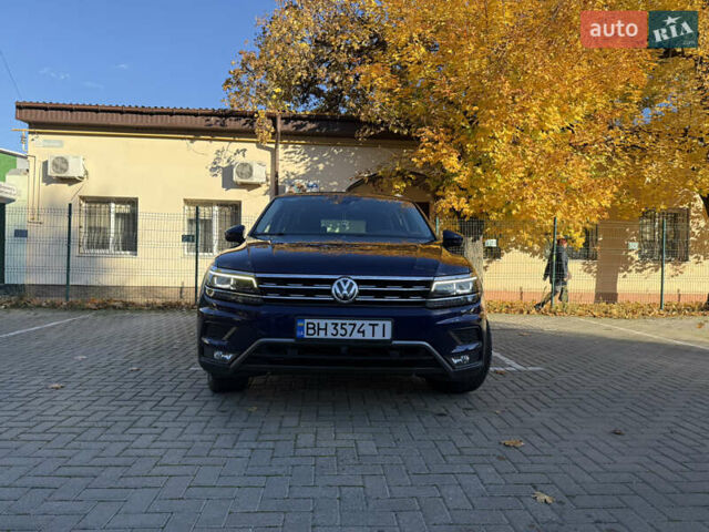 Синий Фольксваген Тигуан, объемом двигателя 2 л и пробегом 74 тыс. км за 30000 $, фото 5 на Automoto.ua