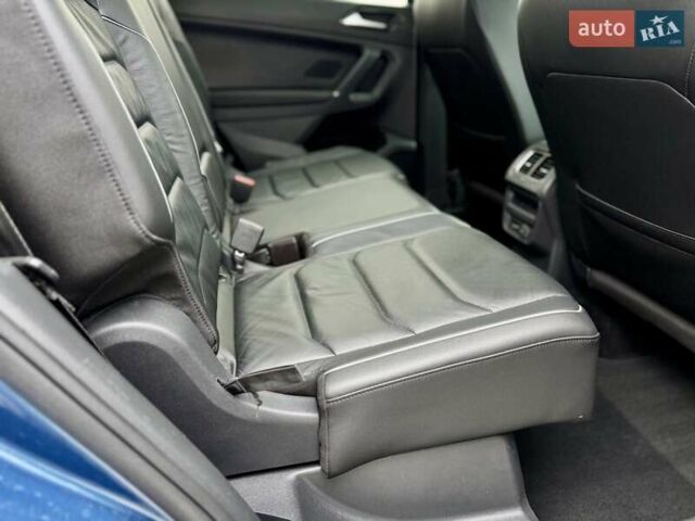 Синій Фольксваген Тігуан, об'ємом двигуна 2 л та пробігом 108 тис. км за 21700 $, фото 31 на Automoto.ua