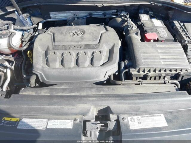 Синий Фольксваген Тигуан, объемом двигателя 2 л и пробегом 137 тыс. км за 12200 $, фото 9 на Automoto.ua